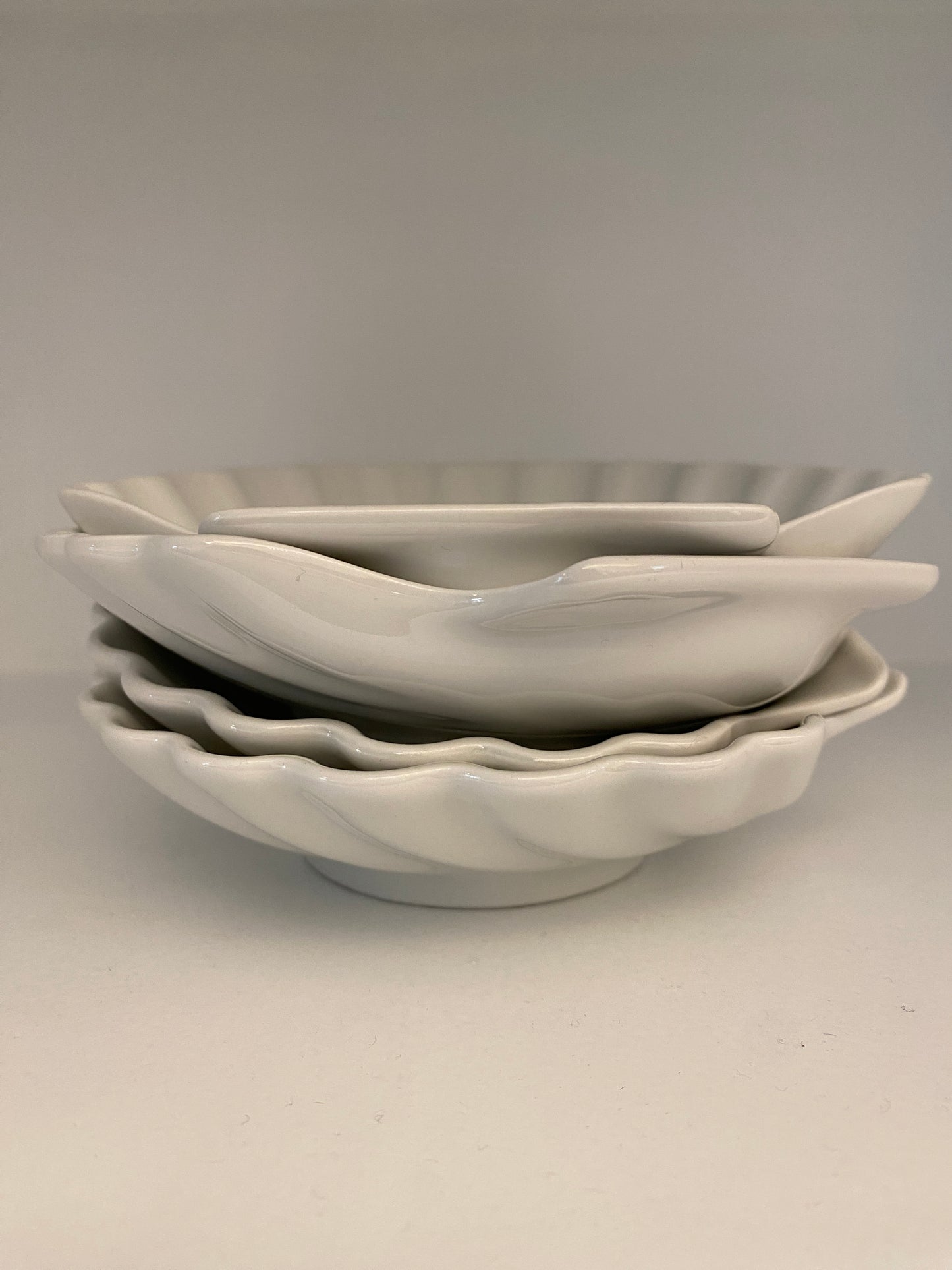 Small White Shell Plates