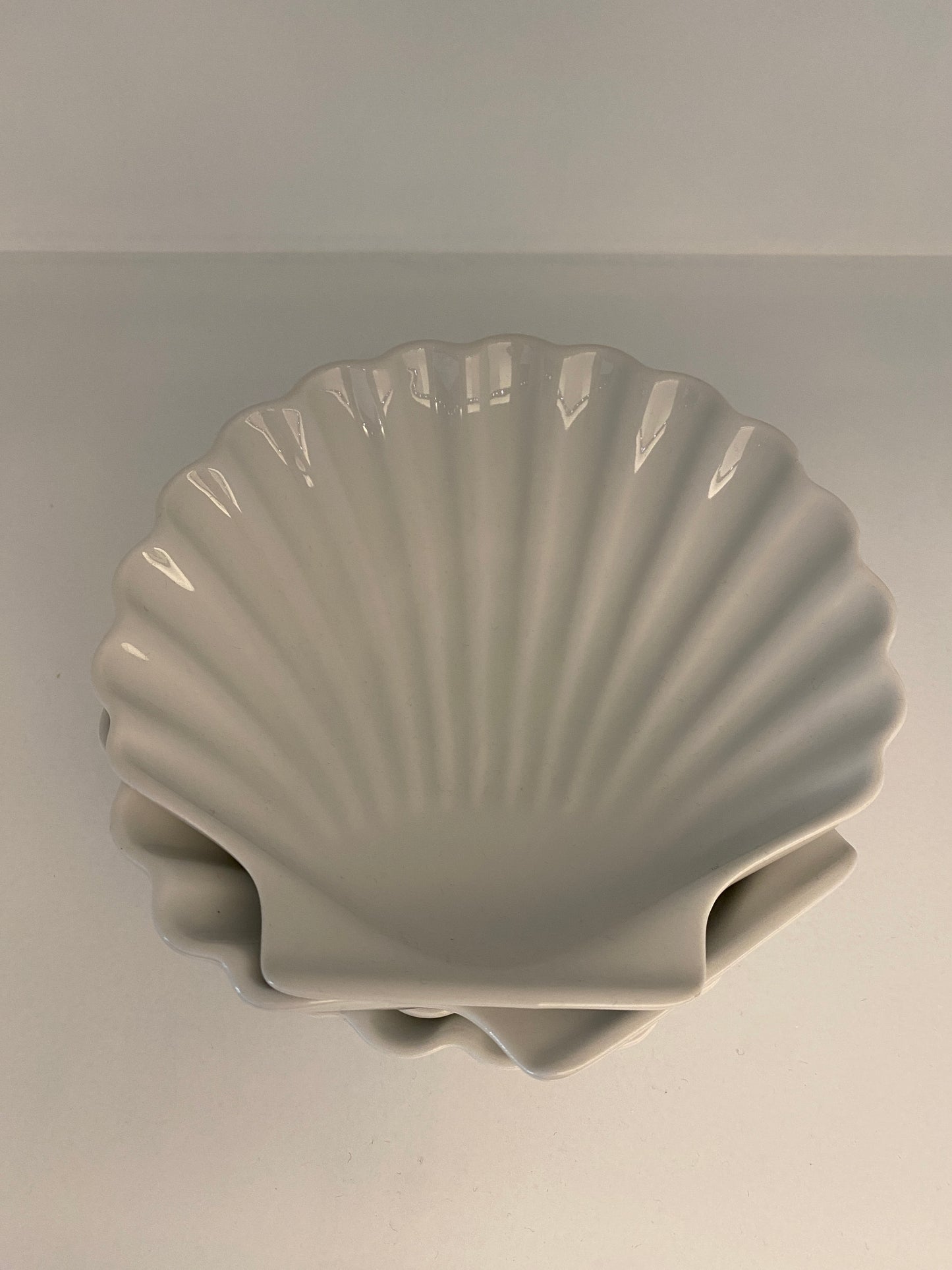 Small White Shell Plates