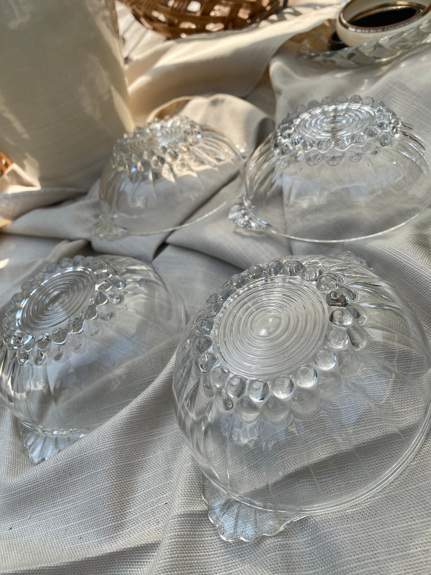 DAISY BOWLS