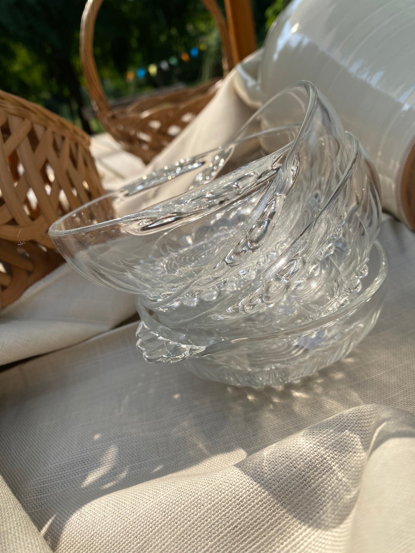 DAISY BOWLS